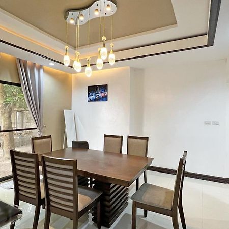 Hanella'S Place Bacong  Екстер'єр фото