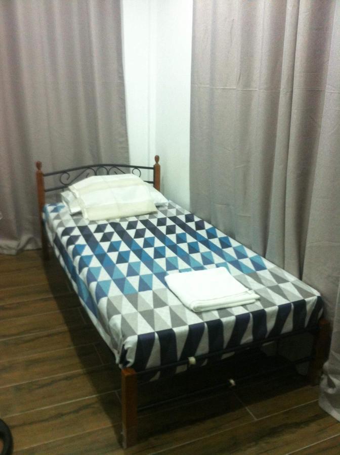 Hanella'S Place Bacong  Екстер'єр фото
