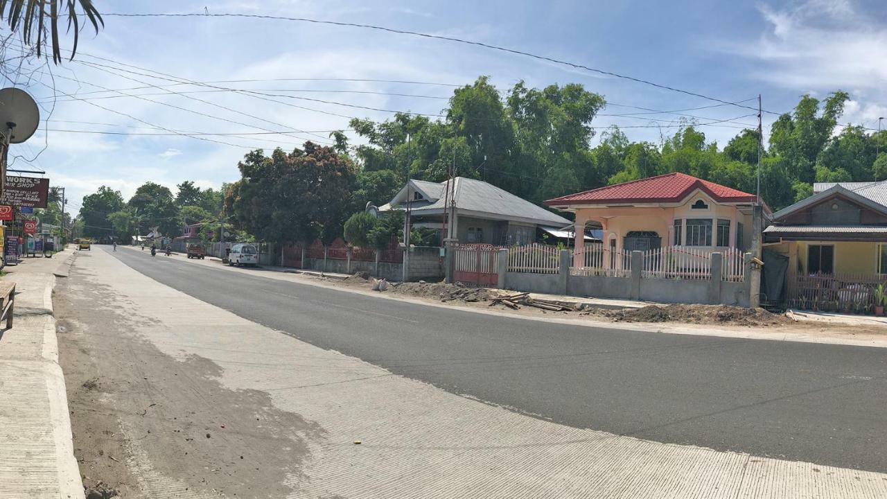 Hanella'S Place Bacong  Екстер'єр фото